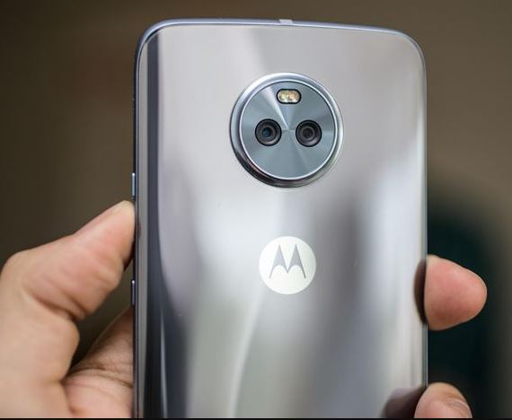 Motorola Moto X4 back side desing
