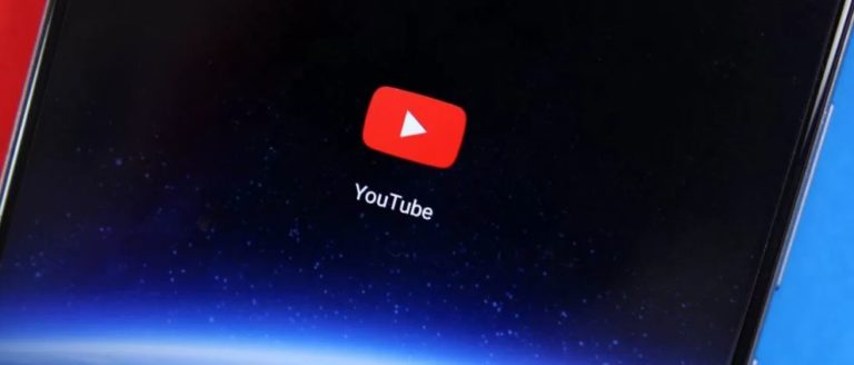 Pinch-to-Zoom Youtube for view videos on full screen Screens wider Like Iphone X