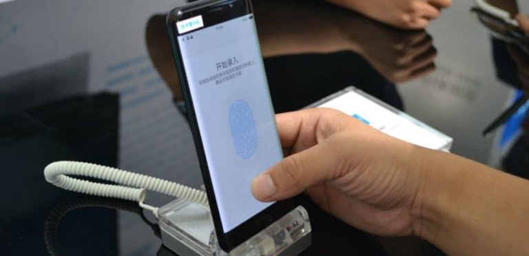 At CES 2018 Vivo Showcased world’s first In-Display Fingerprint Scanning Smartphone