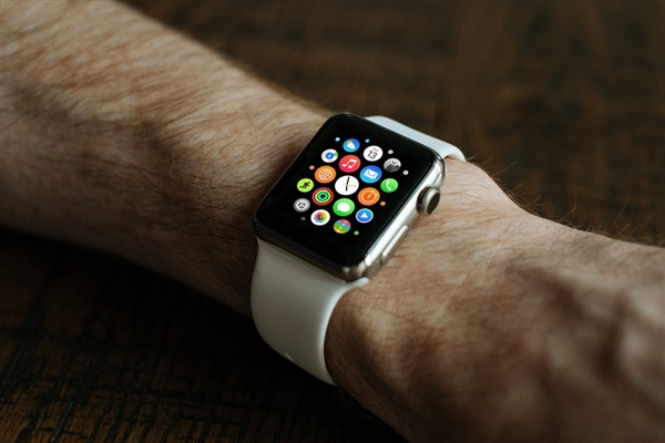 New patents indicate that Apple Watch intends to use a round dial