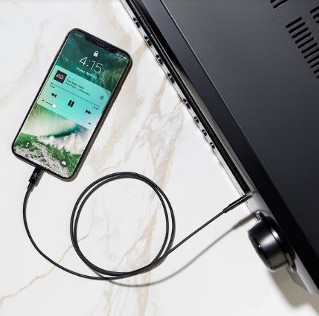 BELKIN LAUNCHES 3.5mm AUDIO CABLE WITH LIGHTNING CONNECTOR
